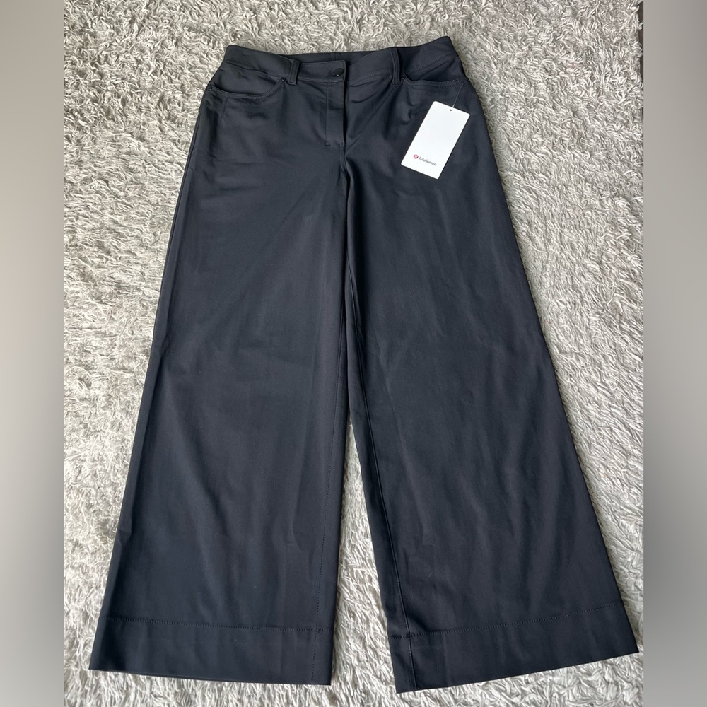 Lululemon City Sleek 5 Pocket Wide-Leg 7/8 Length Size 30 Black Pant NWT